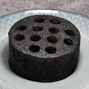 网红煤球饼蜂窝煤蛋糕零食好吃的特色美食早餐黑米糕黑煤球蛋糕