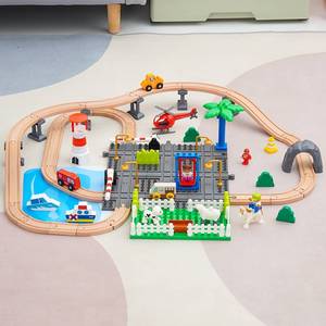 轨道车玩具小火车汽车儿童电动男孩益智拼装车站吊机场景兼容RO