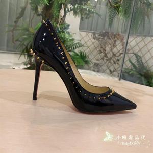 法国代购Christian Louboutin/CL女鞋单鞋铆钉绒面高跟鞋婚鞋单鞋