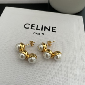 Celine/赛琳 2024SS新款经典三个珍珠豆荚耳钉简约小众耳环耳饰女