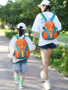 探路者户外运动双肩包女新款骑行包儿童旅游小背包春游轻便多功能