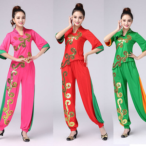 Aiwei dance new spring and summer folk dance costumes fan