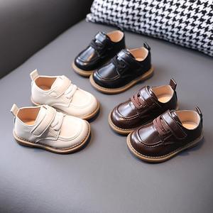春季新款0-3岁韩版纯色防滑小童时尚软底皮鞋男童宝春夏季儿童鞋