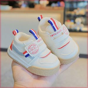 宝宝学步鞋超软春秋款6个月-15月婴儿学步机能鞋男女小童关键鞋子