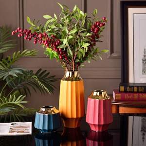 轻奢现代莫拉蒂红绿黄古铜色紫薇陶瓷花瓶三件套软装饰品摆件摆设