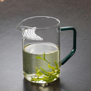 高硼硅玻璃半月牙公道杯茶滤一体大号过滤茶杯分茶器加厚耐热茶海