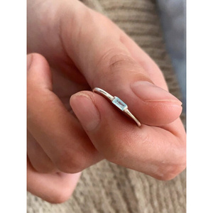 LL2韩国代购 925银 冰海蓝色锆石小方钻极细细圈戒指钻戒指环