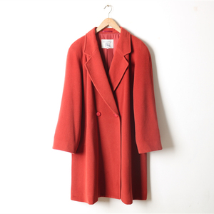 大衣西柚色