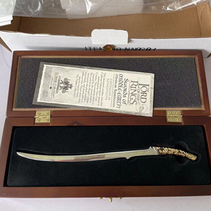 正版包邮瑕疵品 精灵公主弯刀拆信刀指环王霍比特人魔戒木盒装