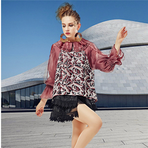 卓拉zuolla荷叶领上衣2019秋新款拼接网纱刺绣宽松蕾丝衫s931451