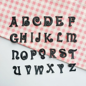 黑色字母刺绣姓名diy衣服布贴英文补丁贴羽绒服贴花帽子手帐自粘