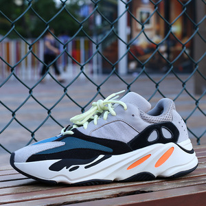 仙仙童椰子700calabasas boost 运动跑步篮球男女鞋子 侃爷同款