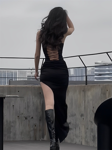 性感辣妹黑色套装女露背挂脖背心上衣高腰不对称包臀半身裙两件套