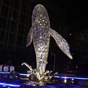 户外大型不锈钢定制镂空镜面鲸鱼鲲鹏雕塑售楼部水池水景装饰摆件