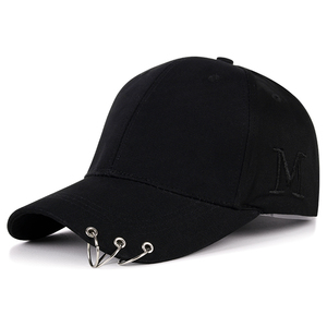 帽子春秋季新款男女潮牌韩版棒球帽黑色嘻哈帽学生街头铁环鸭舌帽