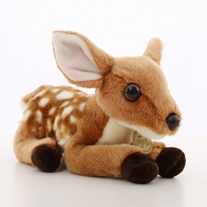 梅花鹿娃娃可爱