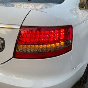 老款奥迪a6尾灯