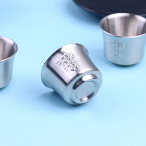 304不锈钢白酒杯一口杯威士忌烈酒杯迷你小杯加厚茶杯旅行携带