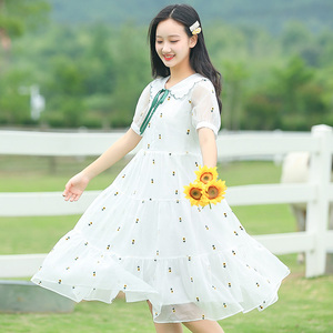 少女连衣裙可爱娃娃领初中生夏装13岁14女孩15学生森系小清新裙子