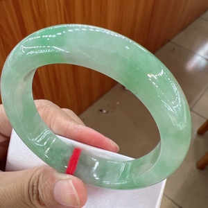 51圈口老坑冰糯中飘花起光翡翠手镯玉镯子平洲翡翠手镯精选版型好
