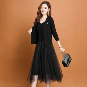 两件套连衣裙春装2021年新款女装中长款套装针织毛衣套裙打底裙子