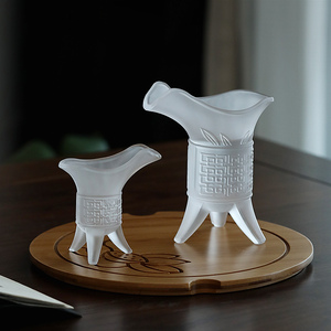 古代白酒杯帝王爵杯创意分酒器酒具套装家用复古酒壶水晶玻璃杯子