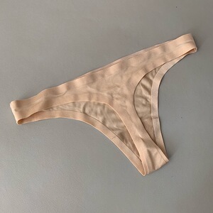 3条包邮 特价清仓外贸无痕丁字裤 一片式无痕隐形内裤t裤 肤色