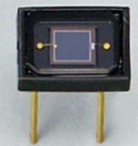 S1227-33BQ S1227-33BR 硅光电池二极管晶体传感器更多型号请咨询