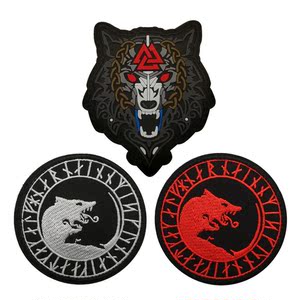 北欧神话奥丁瓦尔狼头刺绣维京狼臂章魔术贴背包贴士气章补丁布贴