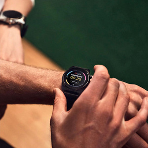 万宝龙智能手表