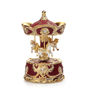 旋转木马音乐盒欧式