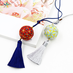 萌萌小剑客淘宝半闲手作 手链手鞠球diy材料包成品花卉民族风手环绳