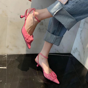 00hiui旗舰店天猫轻奢女皇内衣旗舰店女冰丝无痕超薄美背文胸罩夏阿