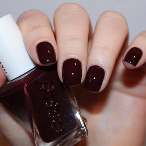 美国正品essie微光疗指甲油371暗紫红model clicks葡萄酒紫红免烤