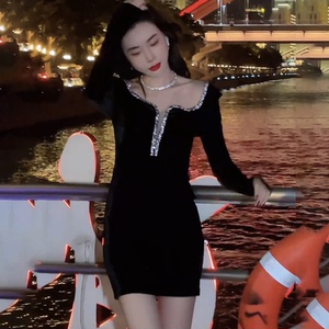 李婉君法式小黑裙女2021秋冬新款网红气质名媛小香风收腰连衣裙潮