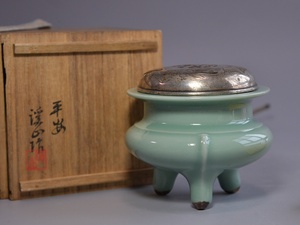 日本 昭和名工 平安 加藤溪山初代 青瓷香炉纯银火舍 共箱