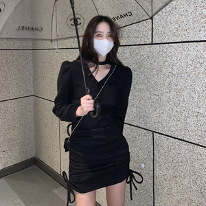 欧美酒吧蹦迪衣服女装辣妹穿搭连衣裙纯欲风秋冬性感包臀短裙子女