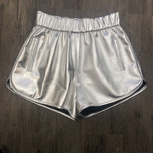 2021秋新款真皮银色绵羊皮短裤女休闲高腰宽松显瘦a字短裤阔腿潮