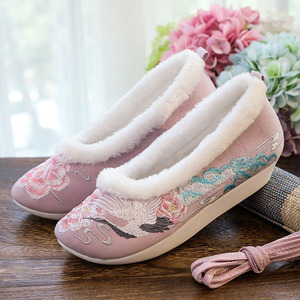 宋制汉服登云履精品老北京布靴加绒厚底鞋古代富家夫人小姐绣花鞋