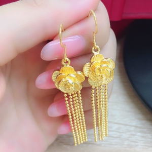 结婚金耳环新娘气质