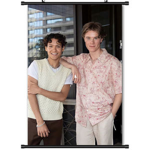 青春王室/王储的抉择欧美剧海报剧照同性lgbt装饰贴画酒吧墙贴纸