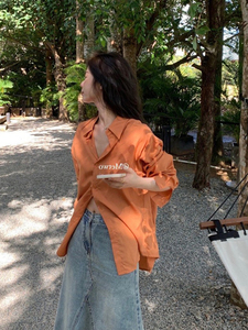 韩版宽松橘色衬衫女夏季高级感轻熟风休闲防晒衬衣设计感小众上衣