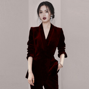 新款时尚设计酒红色丝绒西装套装女年会高级宴会气质主持人礼服女