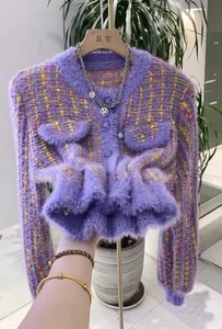 小香风紫色爱心针织开衫女秋冬新款宽松加厚拼色圆领短款毛衣外套