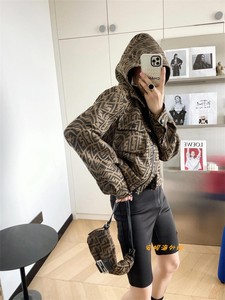 Fendi/芬迪 24FW秋冬双F斜纹满logo女装牛仔双层连帽夹克短款外套