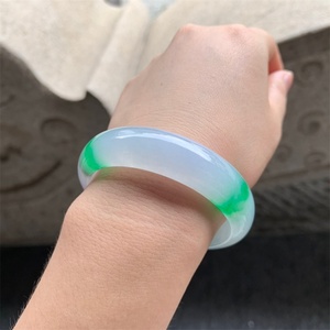 玉手镯传奇红楼