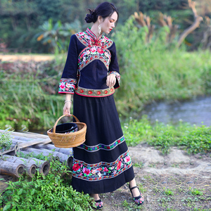 绣姑广西壮族三月三服饰少数民族舞演出女歌手旅拍上衣贵州布依族