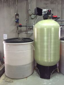 12吨16吨20吨锅炉软水器富莱克软化水处理设备钠离子交换器软化水