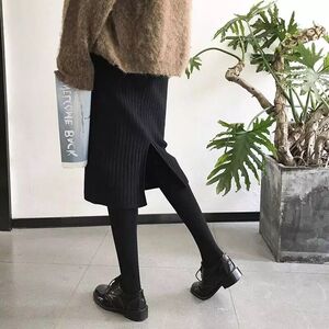 孕妇下半身裙子韩版春秋冬季托腹针织中长款半身裙