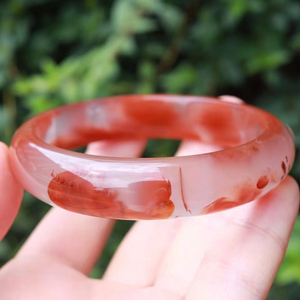 南红玛瑙冰飘手镯
